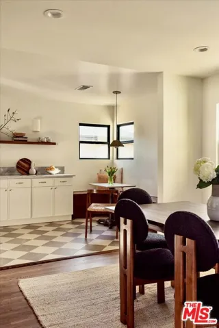 3840 S Norton Avenue, Los Angeles, California 90008
