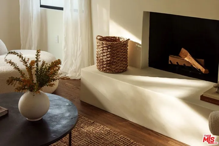 3840 S Norton Avenue, Los Angeles, California 90008