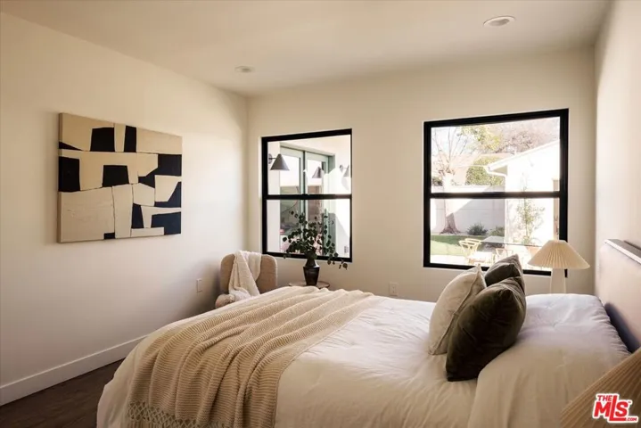 3840 S Norton Avenue, Los Angeles, California 90008