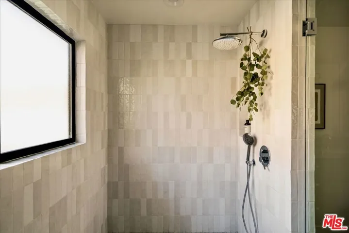 3840 S Norton Avenue, Los Angeles, California 90008