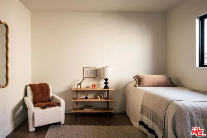 3840 S Norton Avenue, Los Angeles, California 90008