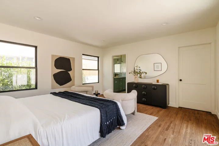 3840 S Norton Avenue, Los Angeles, California 90008