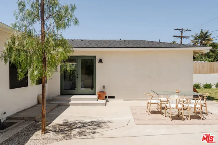 3840 S Norton Avenue, Los Angeles, California 90008