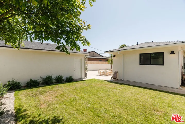 3840 S Norton Avenue, Los Angeles, California 90008