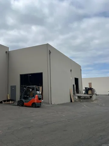 3025 Beyer Boulevard E-105, San Diego, California 92154