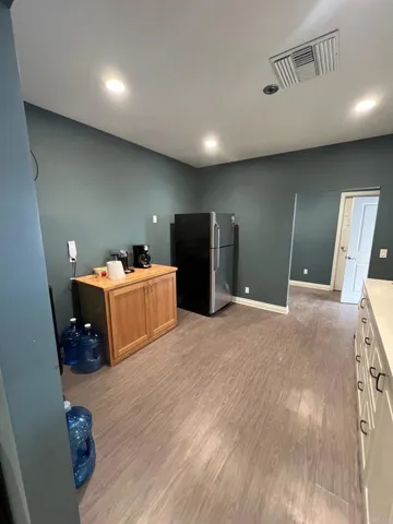 3025 Beyer Boulevard E-105, San Diego, California 92154