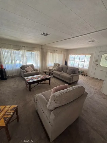 1362 Rainbrook Way, Corona, California 92882