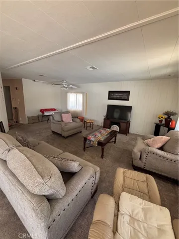 1362 Rainbrook Way, Corona, California 92882