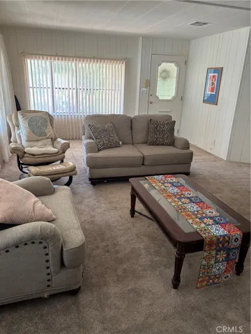 1362 Rainbrook Way, Corona, California 92882