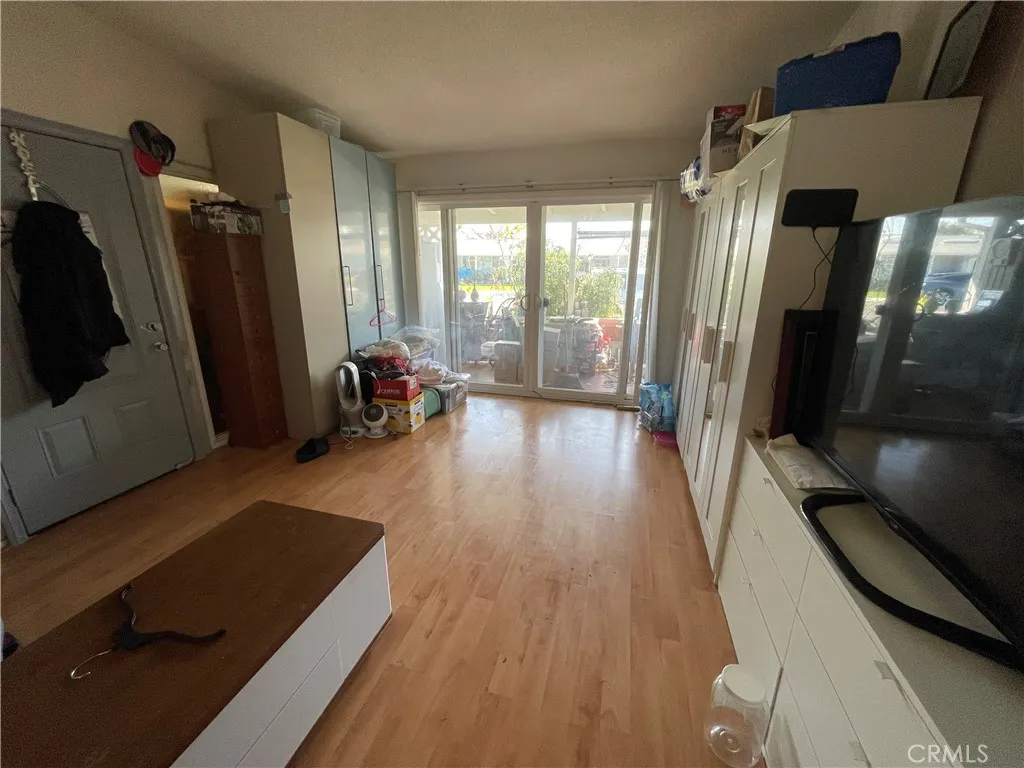 1382 El Dorado Drive 10g, Seal Beach, California 90740 home-pic-23