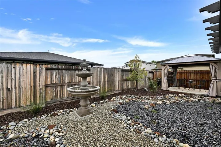 701 Pahl Court, Lincoln, California 95648