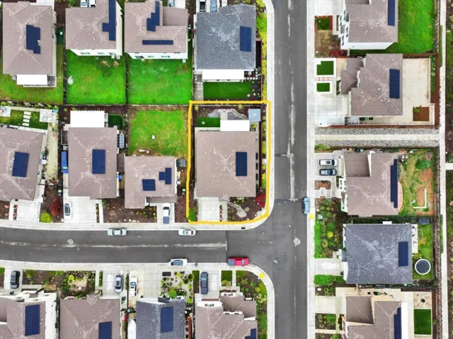 701 Pahl Court, Lincoln, California 95648