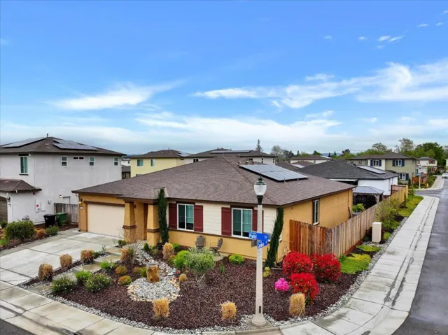 701 Pahl Court, Lincoln, California 95648