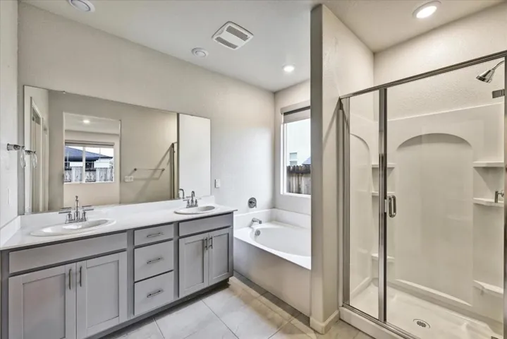 701 Pahl Court, Lincoln, California 95648