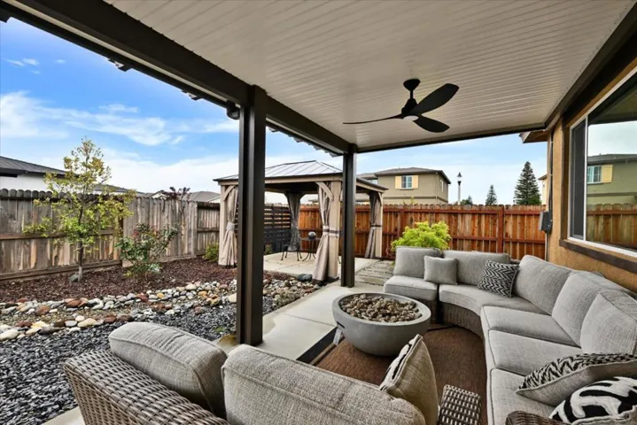 701 Pahl Court, Lincoln, California 95648
