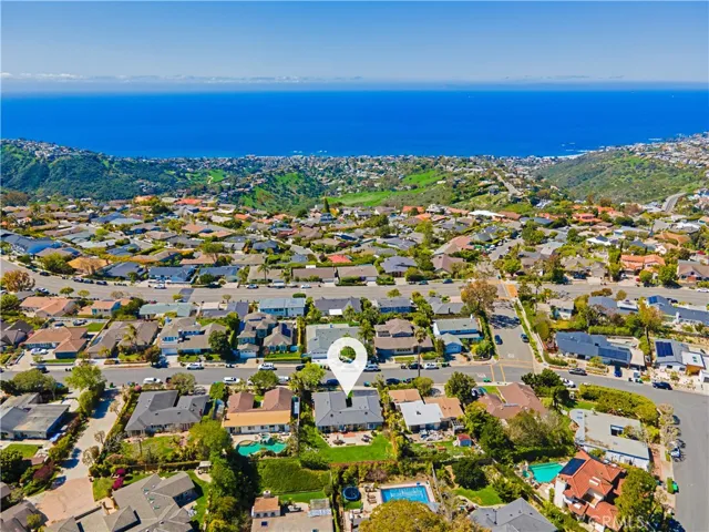 2964 Mountain View Drive, Laguna Beach, California 92651