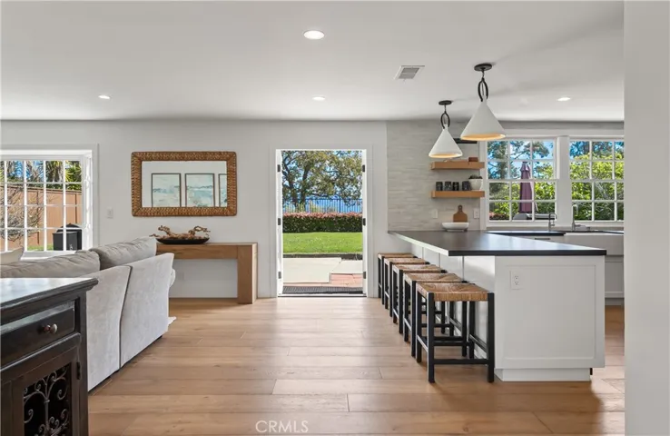 2964 Mountain View Drive, Laguna Beach, California 92651