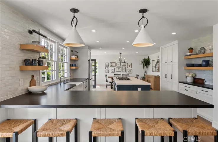 2964 Mountain View Drive, Laguna Beach, California 92651