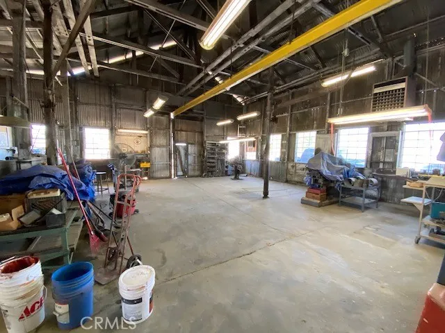 210 W Glenn Avenue, Coalinga, California 93210