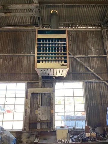 210 W Glenn Avenue, Coalinga, California 93210