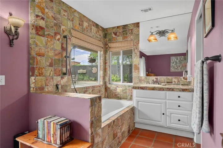 Main Bedroom Bathroom