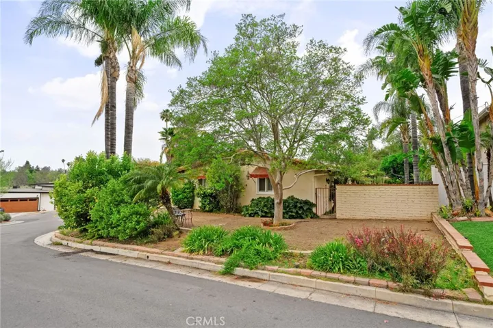 1339 La Loma Drive, Redlands, California 92373