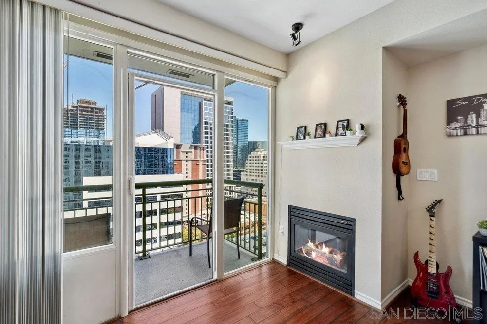 1240 India St 1805, San Diego, California 92101 home-pic-8
