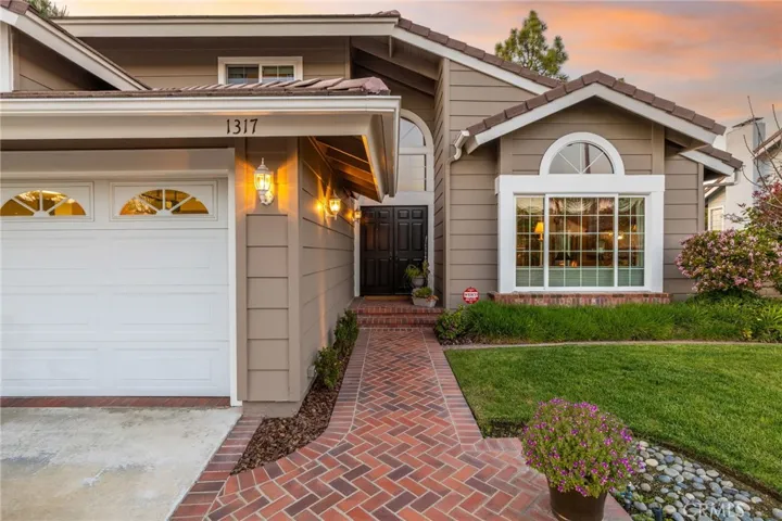 1317 Calle Cecilia, San Dimas, California 91773