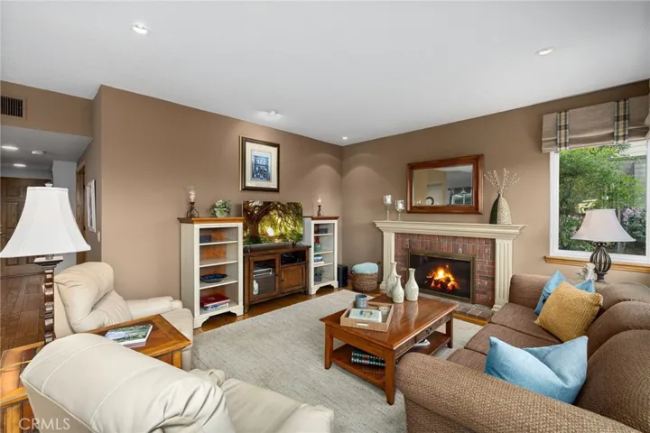 1317 Calle Cecilia, San Dimas, California 91773