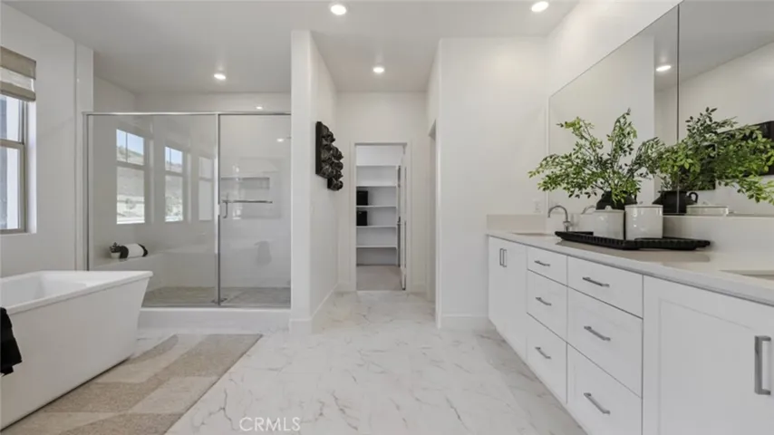Photos shown are of model only- not actual homesite.