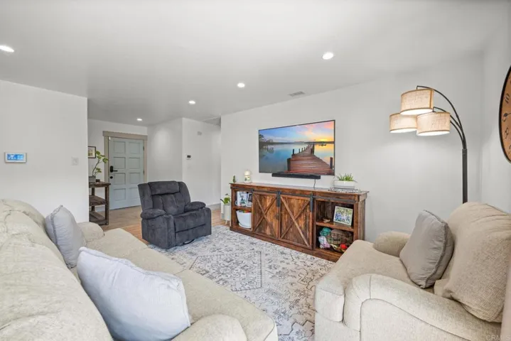 7029 Jamacha Rd, San Diego, California 92114