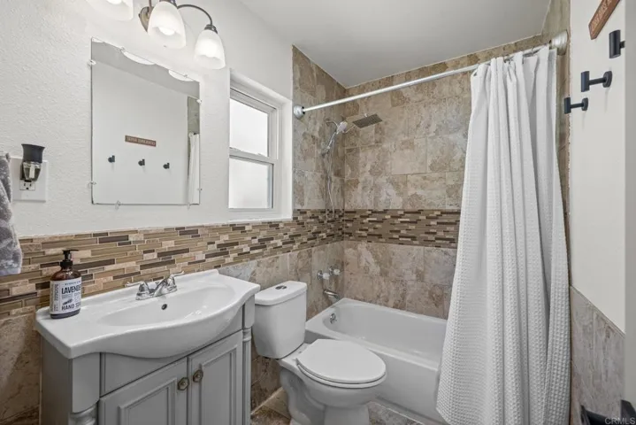 7029 Jamacha Rd, San Diego, California 92114
