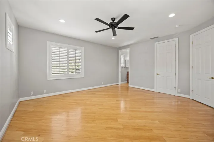EN-SUITE BEDROOM WITH BAMBOO FLOORING