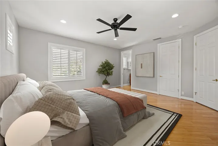 VIRTUALLY STAGED EN-SUITE BEDROOM WITH BAMBOO