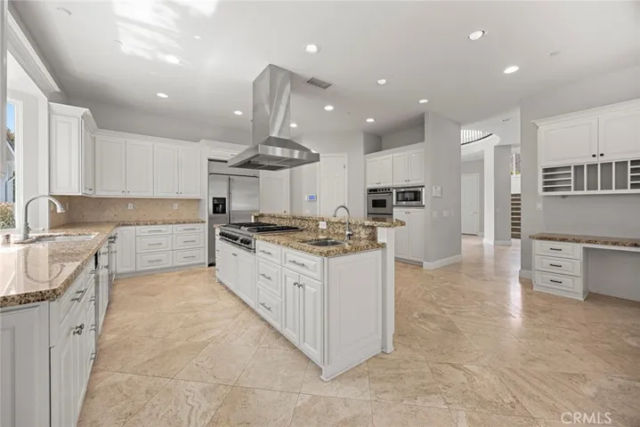 16 Bent Oak, Coto De Caza, California 92679
