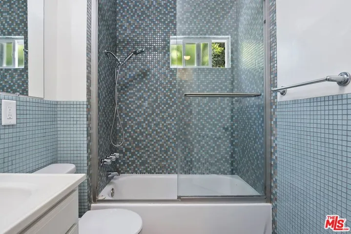 2519 Bentley Avenue, Los Angeles, California 90064