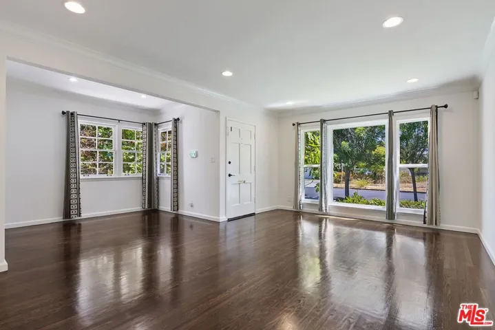 2519 Bentley Avenue, Los Angeles, California 90064