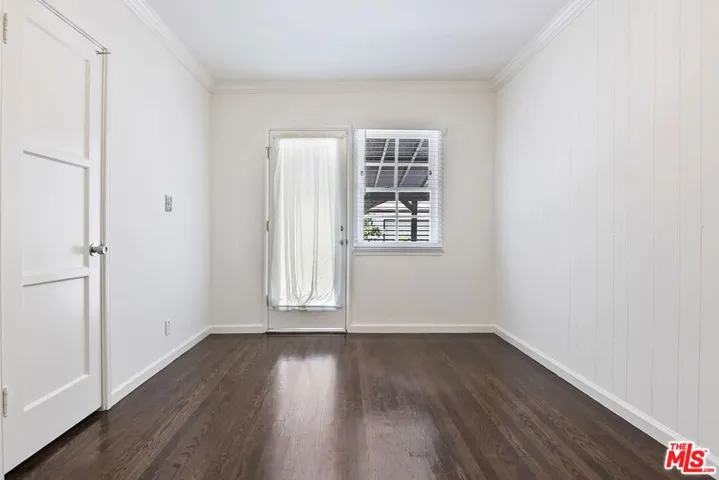 2519 Bentley Avenue, Los Angeles, California 90064