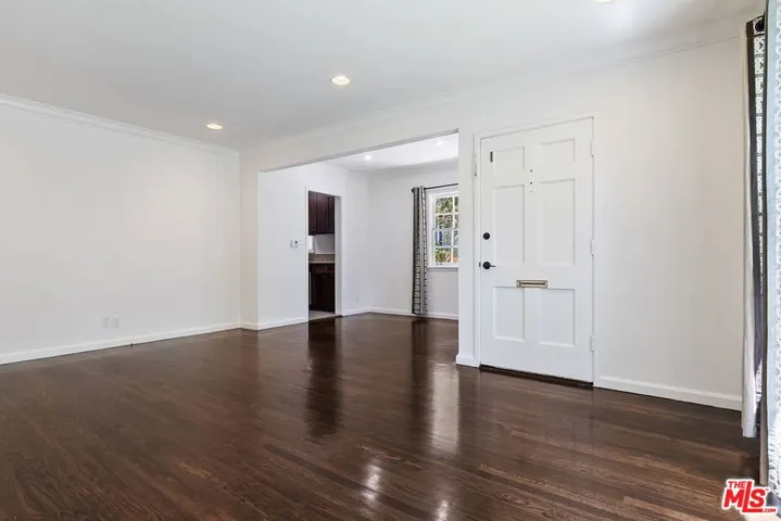 2519 Bentley Avenue, Los Angeles, California 90064