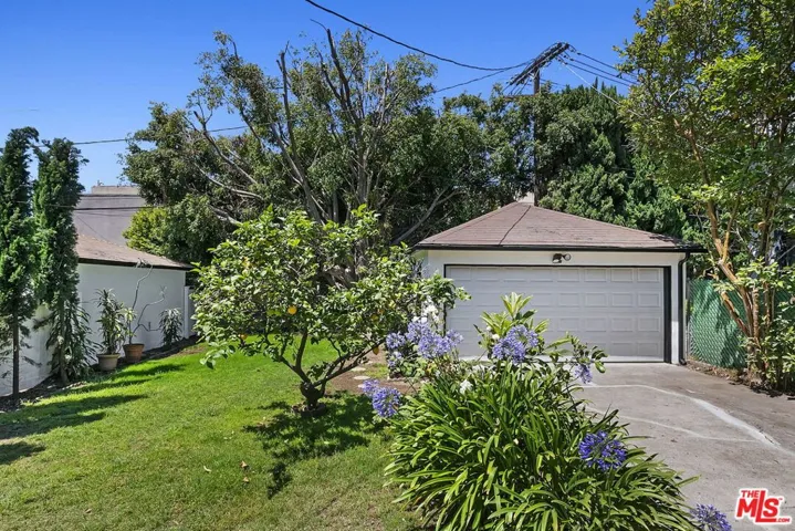 2519 Bentley Avenue, Los Angeles, California 90064