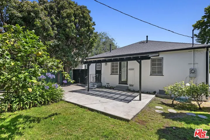2519 Bentley Avenue, Los Angeles, California 90064