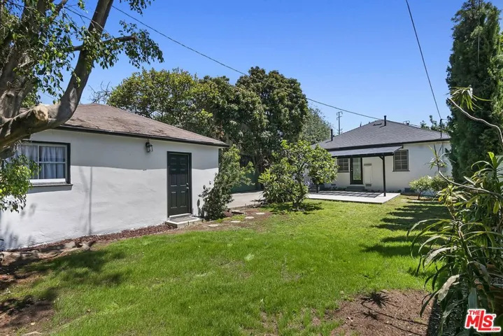 2519 Bentley Avenue, Los Angeles, California 90064