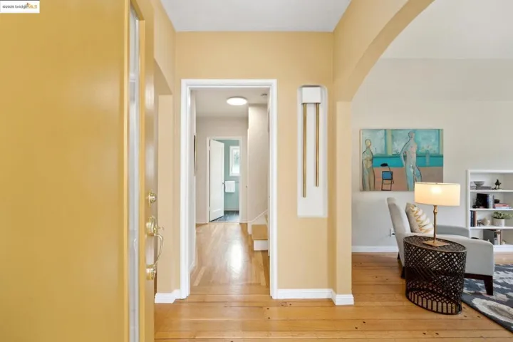 1656 Oak View Ave, Kensington, California 94707