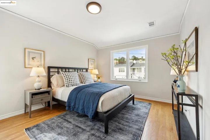 1656 Oak View Ave, Kensington, California 94707