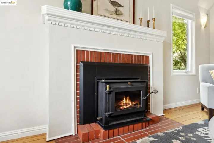 1656 Oak View Ave, Kensington, California 94707