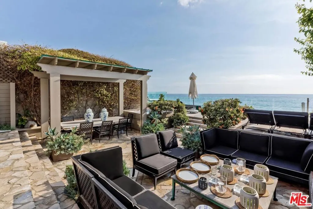 23618 Malibu Colony Road 56, Malibu, California 90265, 4 Bedrooms Bedrooms, ,3 BathroomsBathrooms,Residential,For Sale,Malibu Colony,25521243