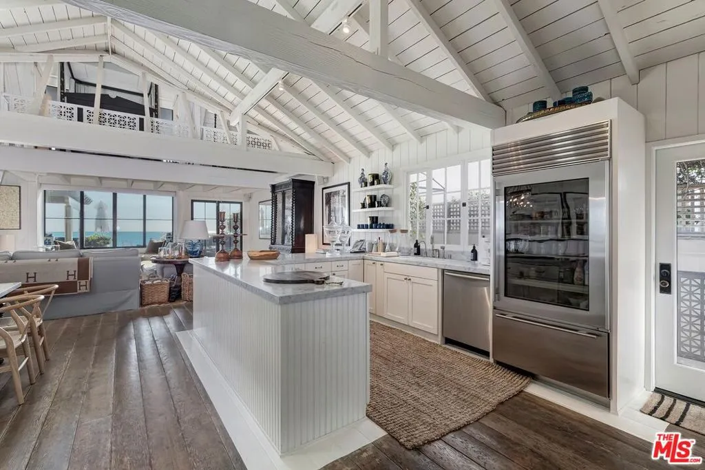 23618 Malibu Colony Road 56, Malibu, California 90265 home-pic-2