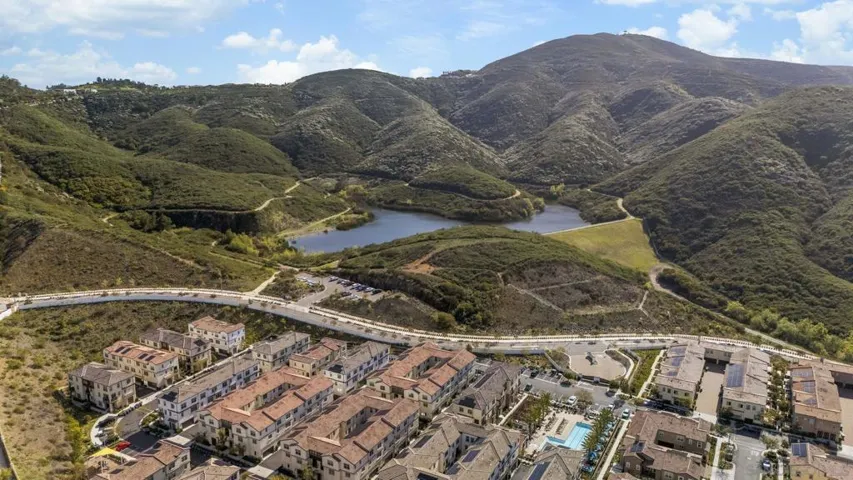 908 Blackstone Dr, San Marcos, California 92078