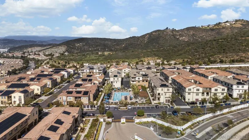 908 Blackstone Dr, San Marcos, California 92078