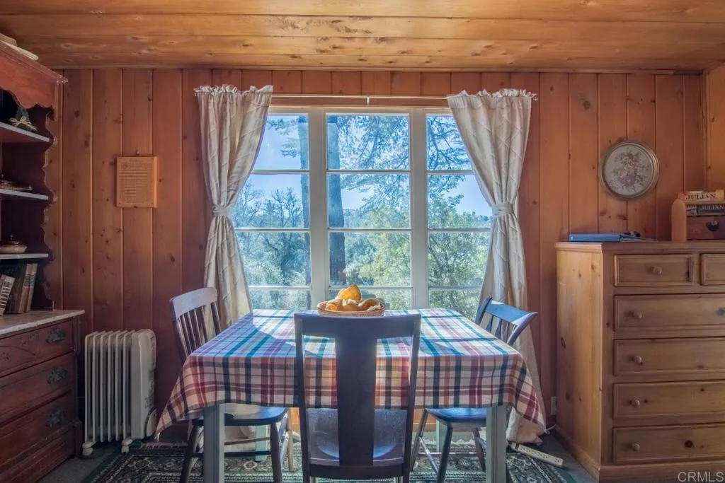 2112 Whispering Pines Drive, Julian, California 92036 home-pic-12